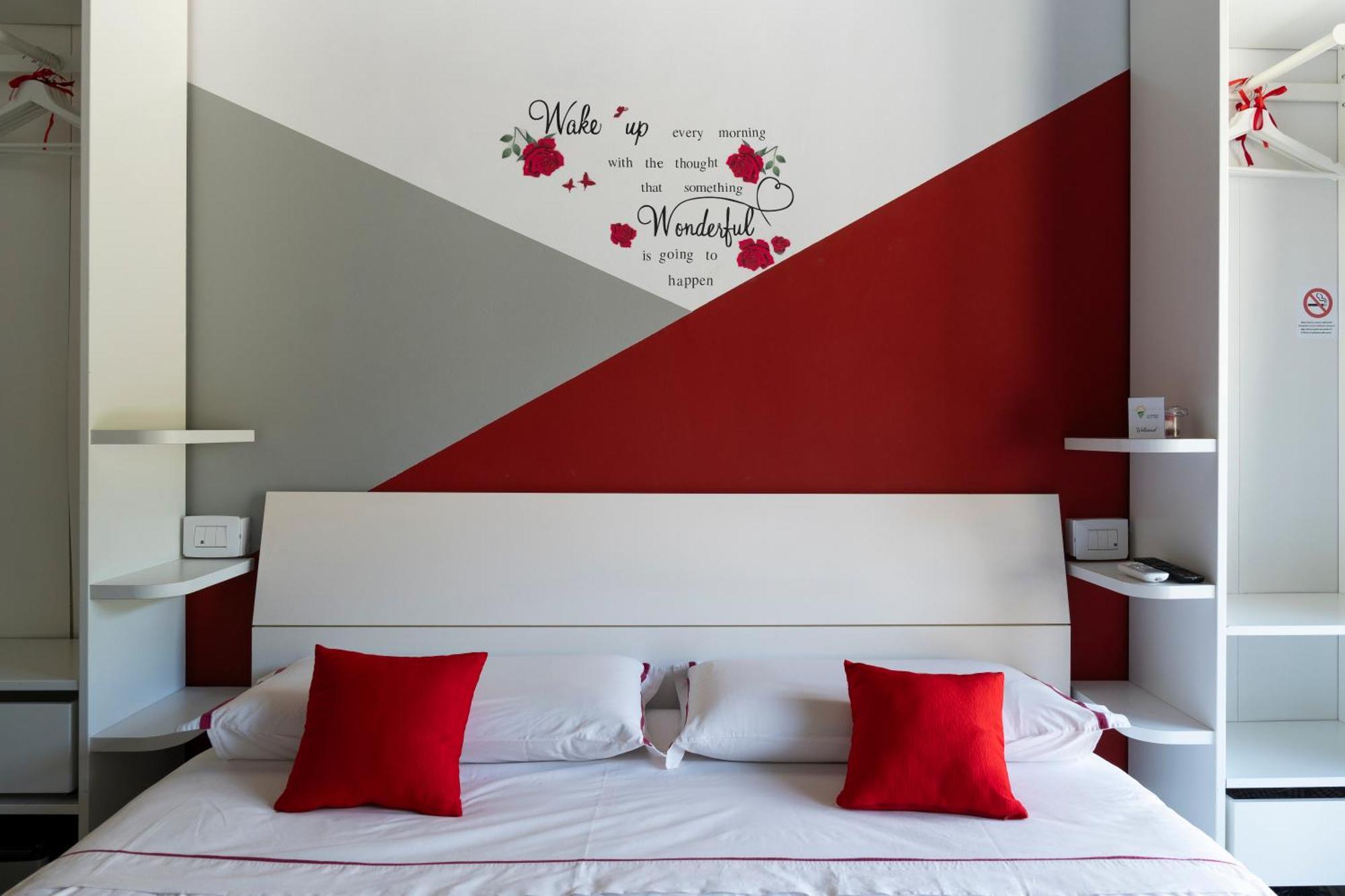 La Terrazza Sulle Vigne B&B Корте Франка Екстериор снимка