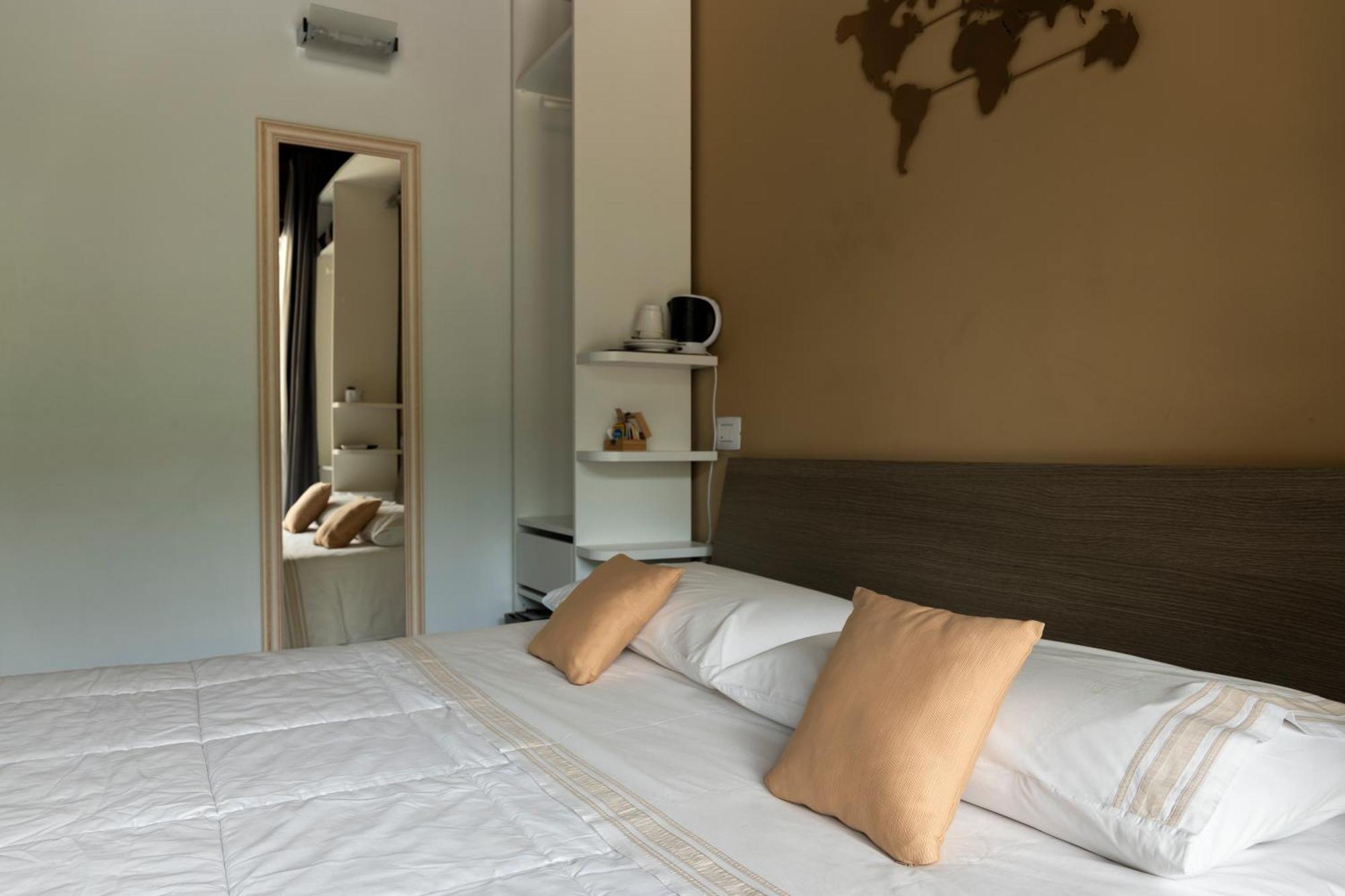 La Terrazza Sulle Vigne B&B Корте Франка Екстериор снимка