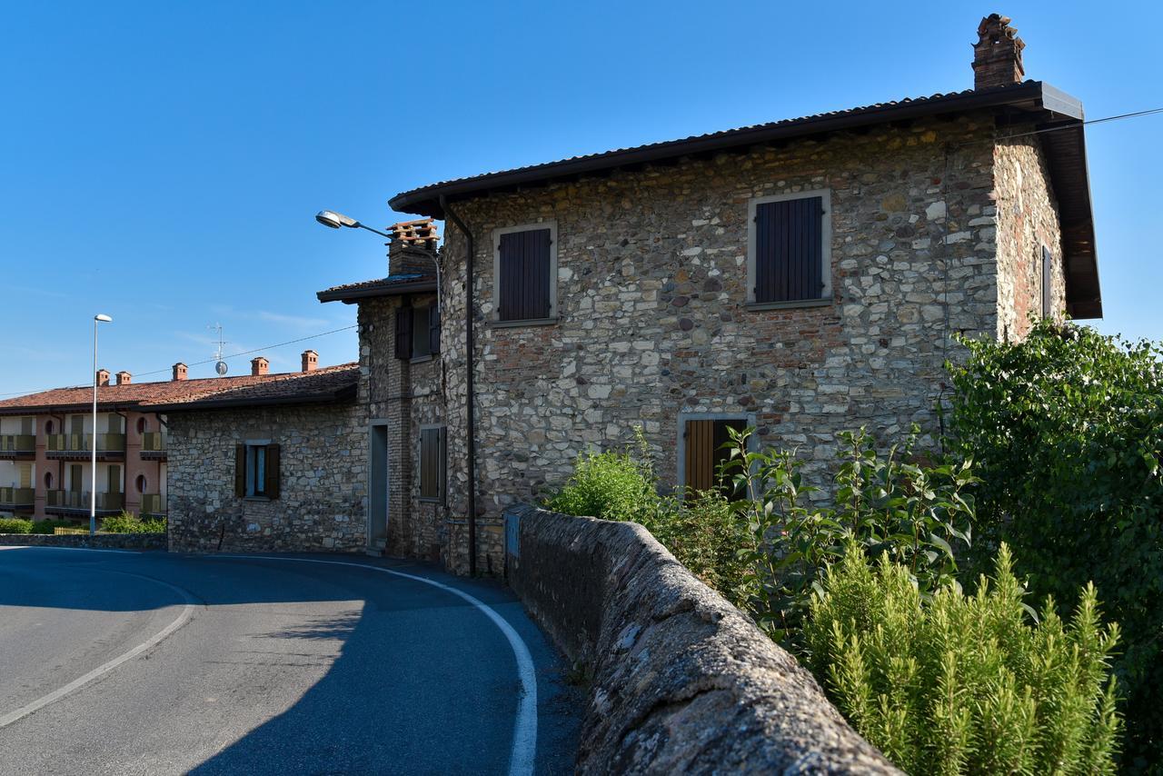 La Terrazza Sulle Vigne B&B Корте Франка Екстериор снимка